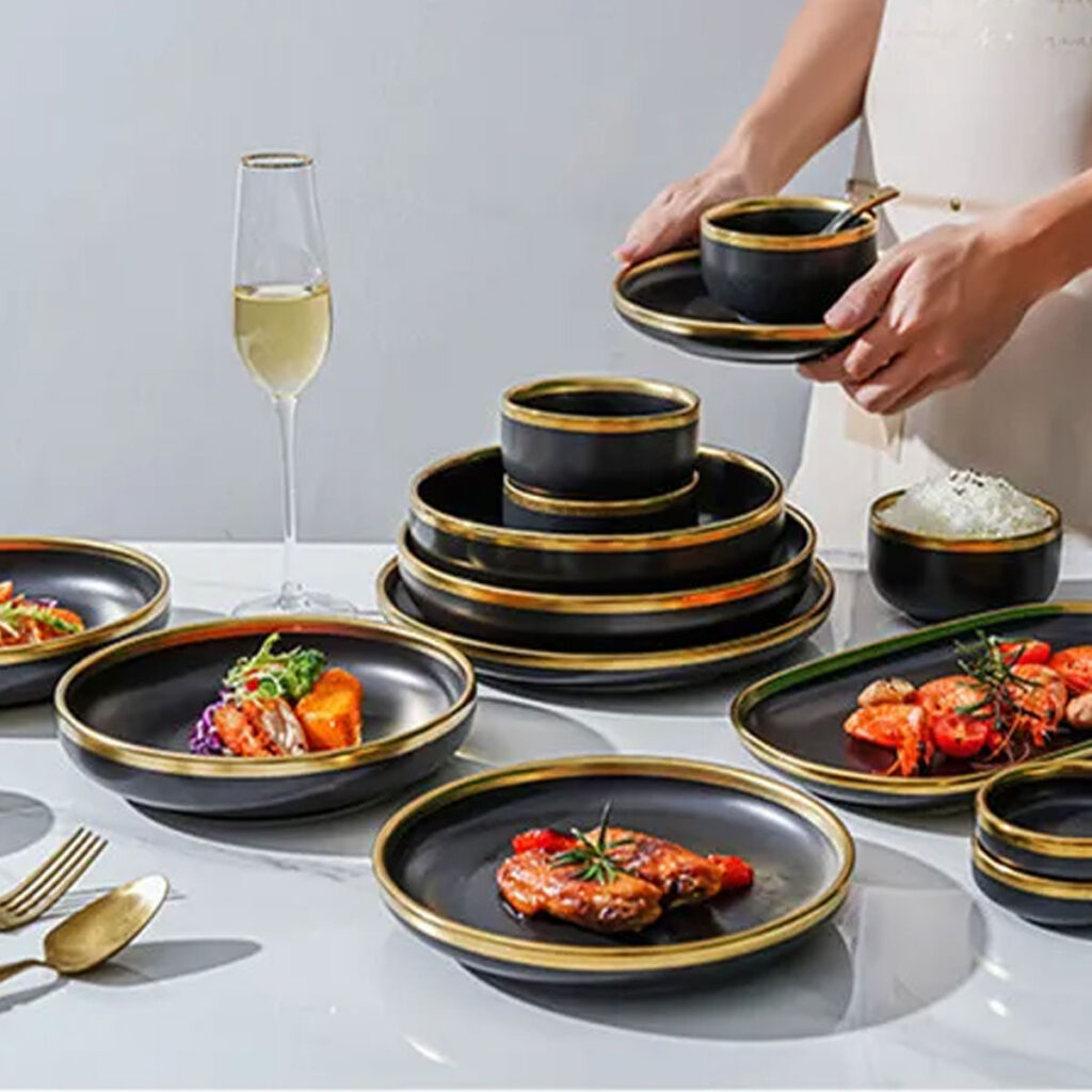 Porcelain Dinner Plates Set