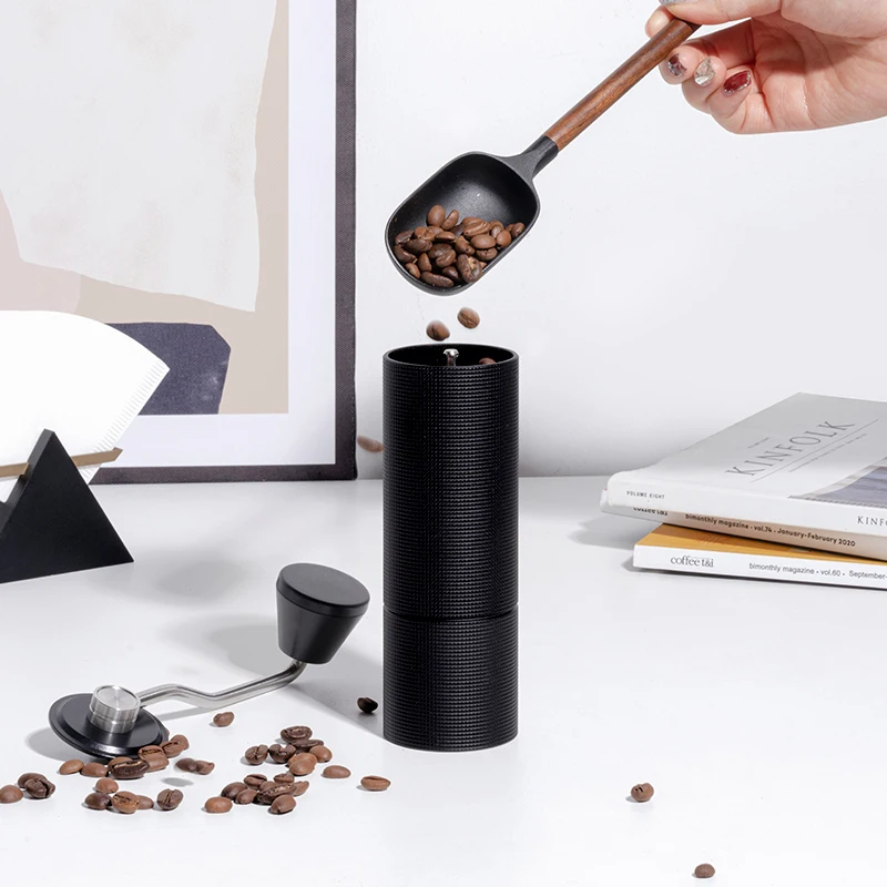 Quiet coffee grinder